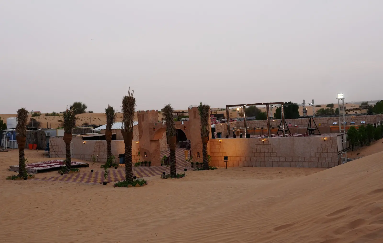 Deluxe Desert Safari Experience in Dubai - Photo 11