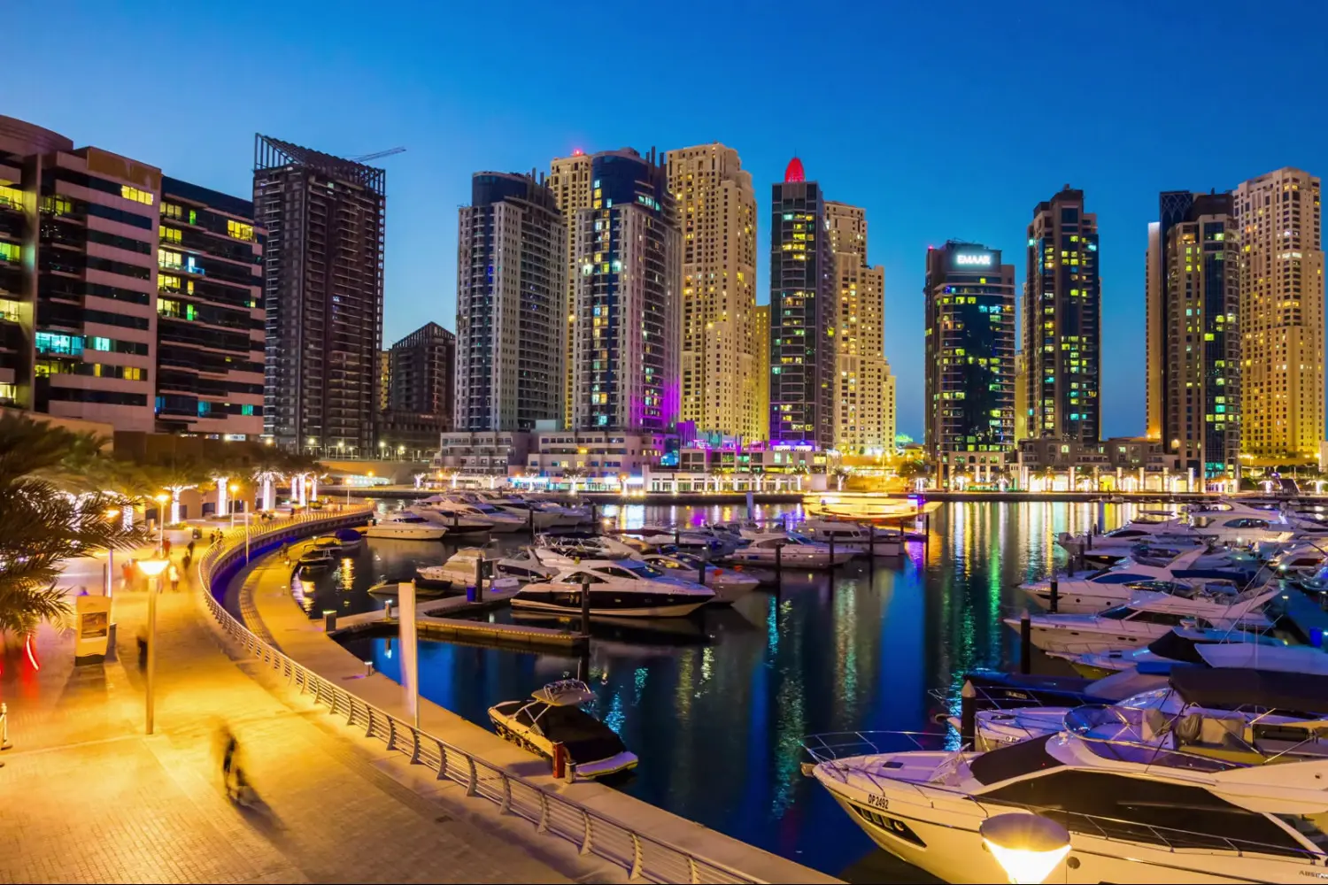 Dubai by Night Tour with Dhow Dinner Cruise in Dubai