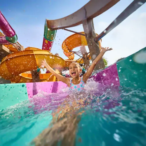 Yas Waterworld in Abu Dhabi - Photo 4