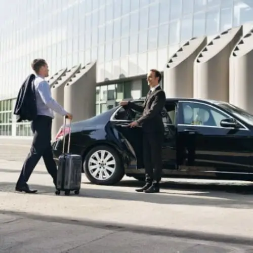 Private Vehicle Full Day With Driver in Dubai