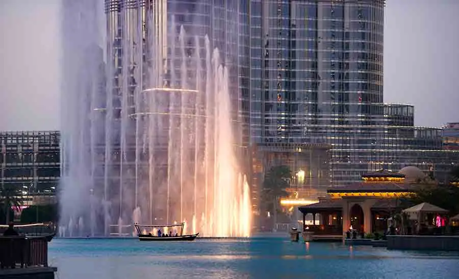 Dubai Fountain Lake Ride from Abu Dhabi Dubai Fountain Lake Ride from Abu Dhabi in Abu Dhabi - Photo 6